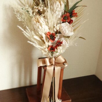 ドライプロテアのホワイトブーケ