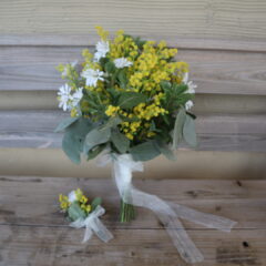 ミモザのウエディングブーケ