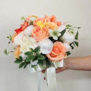 ウエディングブーケを自分で作る